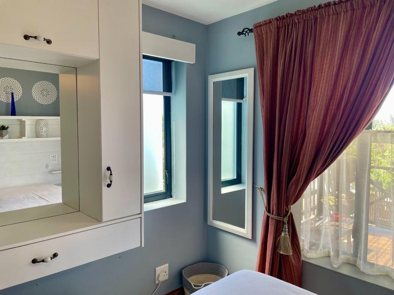 To Let 1 Bedroom Property for Rent in Cairnside Western Cape